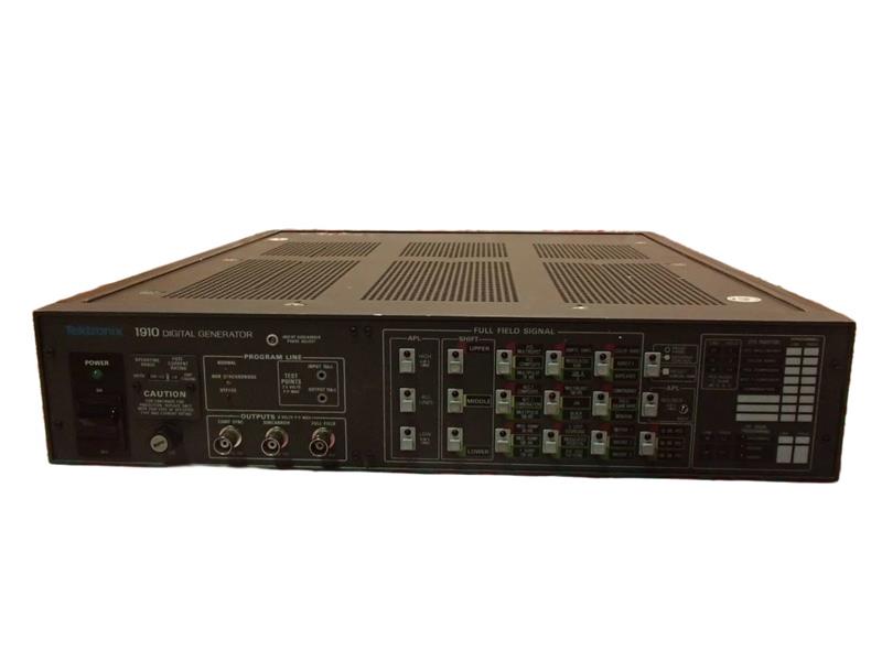 1910 by TEKTRONIX