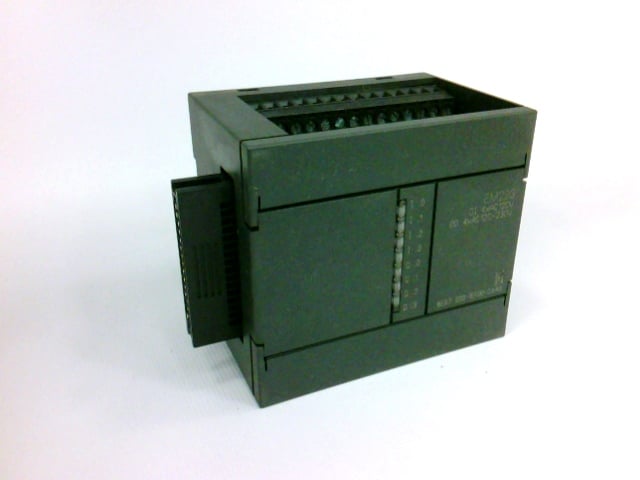 SIEMENS 6ES7223-1EF00-0XA0