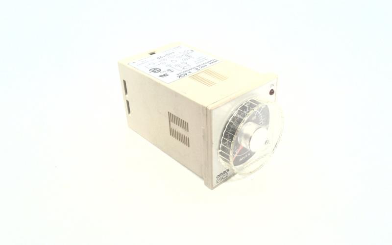 OMRON E5C2-R40K AC110/120 0-600C