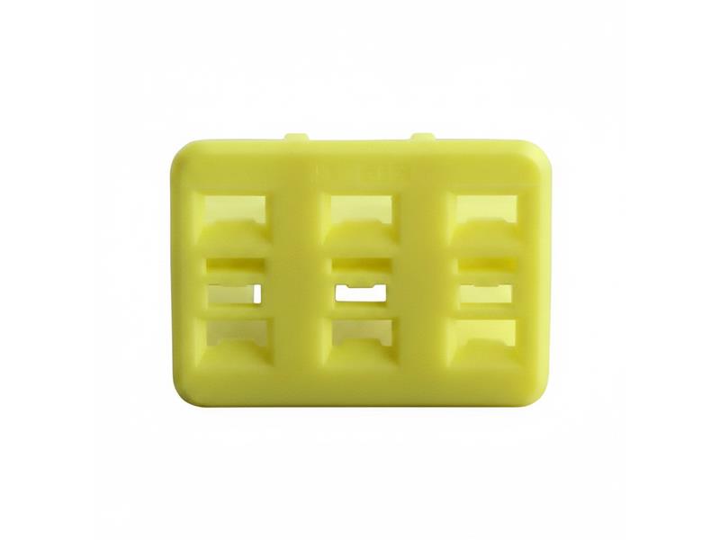 TE CONNECTIVITY 1-174263-1