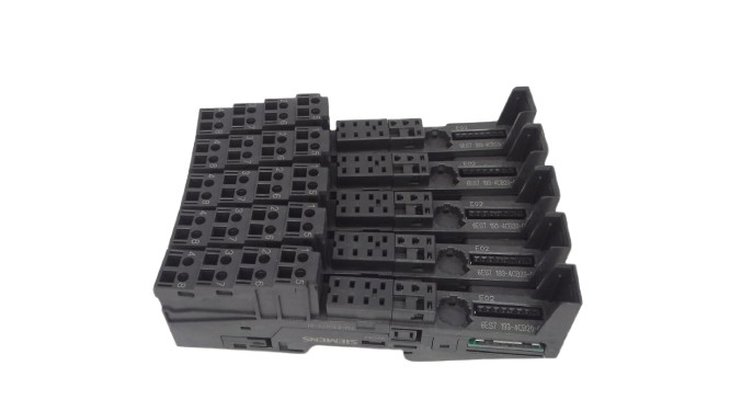 SIEMENS 6ES7193-4CB20-0AA0