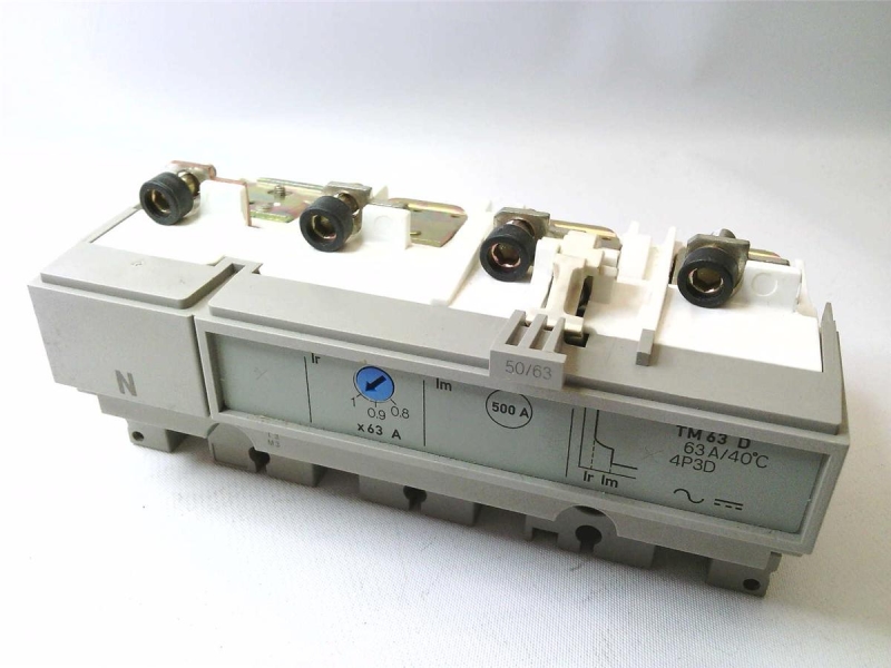 SCHNEIDER ELECTRIC LV429052
