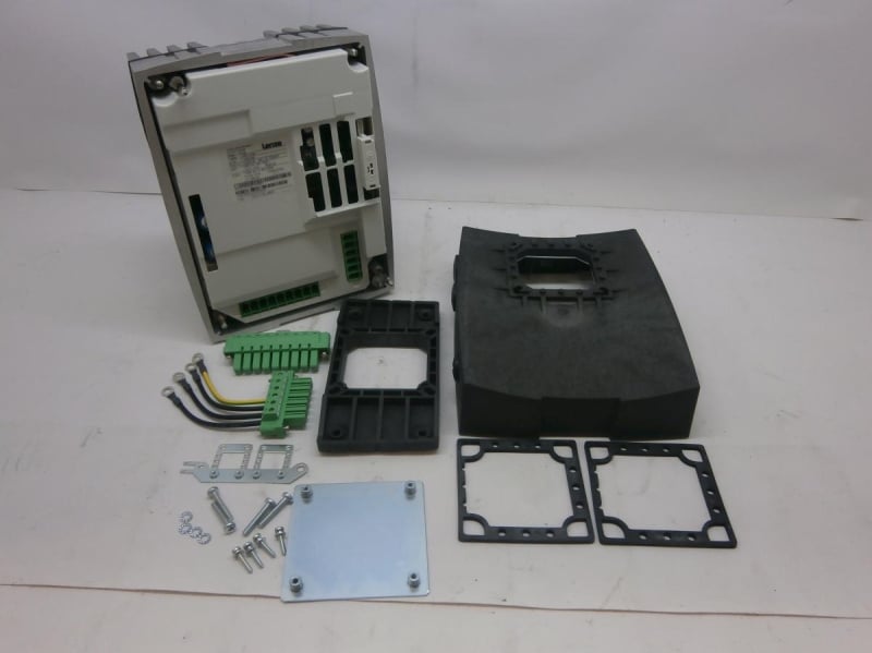 LENZE E82MV152-4B001