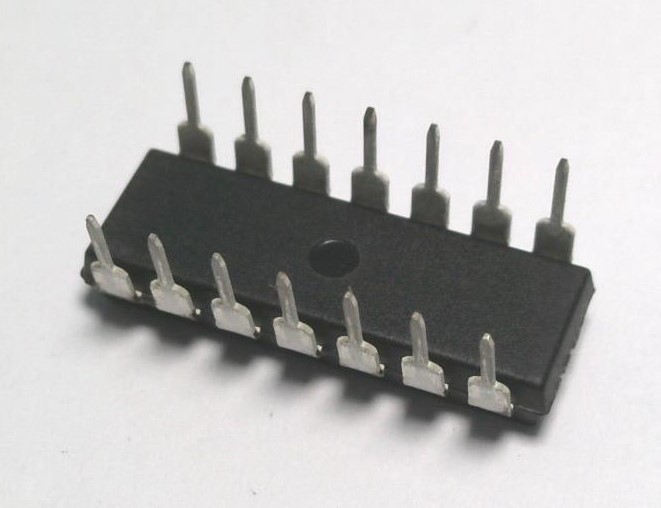 NXP SEMICONDUCTOR HEF4001BP652