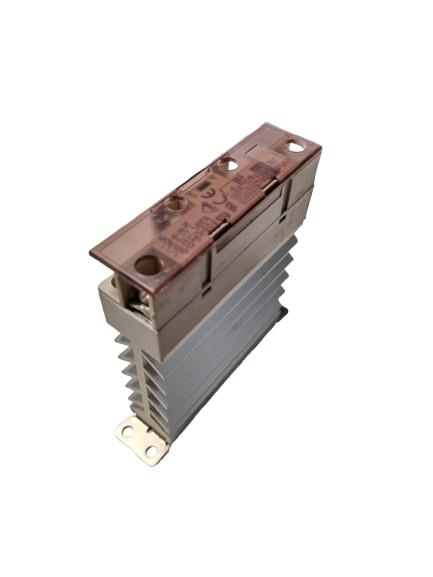 OMRON G3PB-215B-VD-N DC12-24