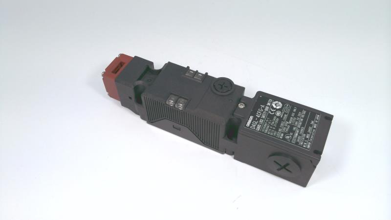 OMRON D4GL-4CFG-A
