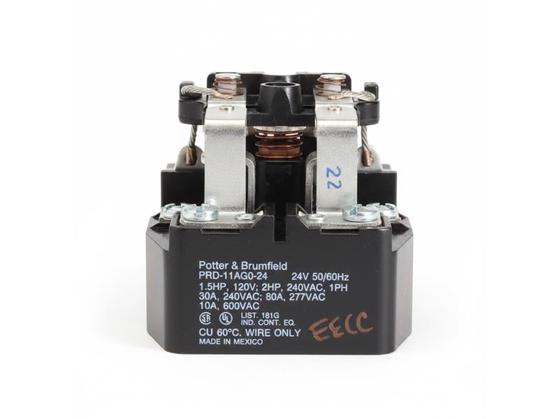 TE CONNECTIVITY 1393130-8