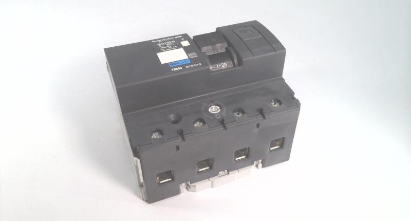 SCHNEIDER ELECTRIC 18650