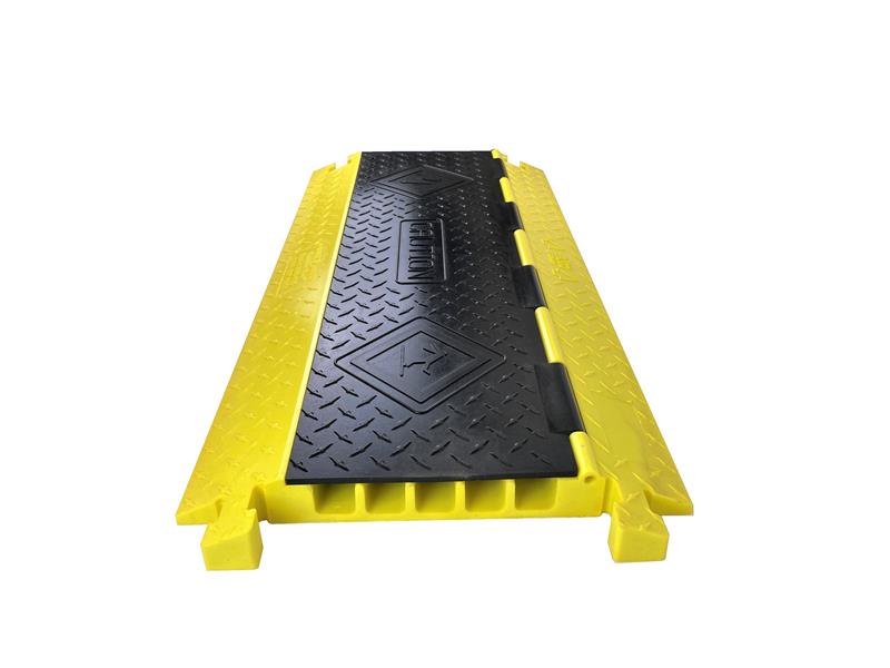 CHECKERS INDUSTRIAL SAFETY BB5-125-T-B/Y