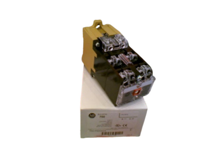 ALLEN BRADLEY 700-P600A24