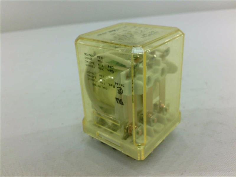 IDEC RR3B-ULDC110V