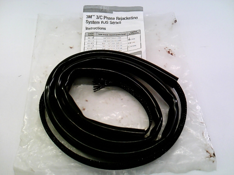 3M 7000006143
