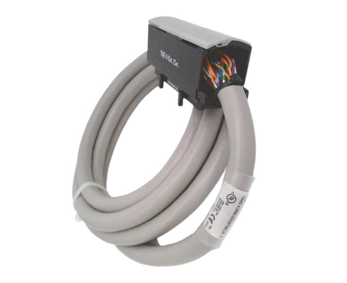 1492-CABLE025TBCH Cable for Computer Nework Etc… by ALLEN BRADLEY