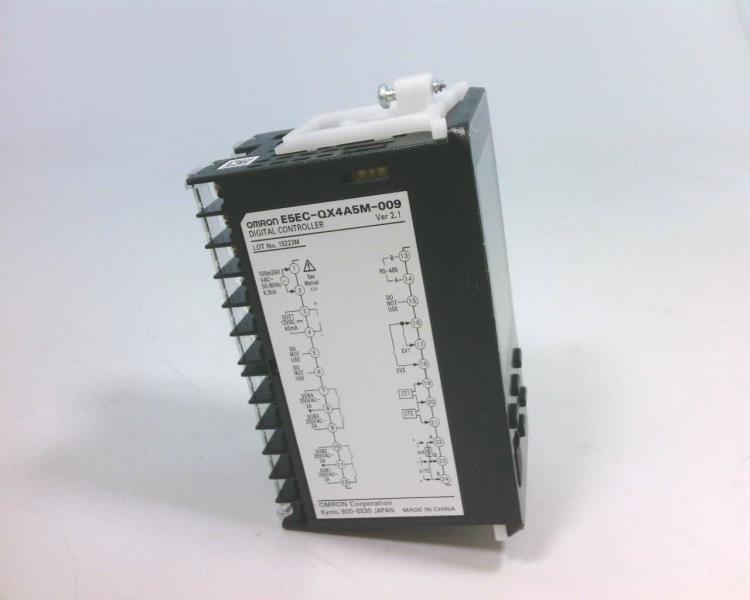 OMRON E5EC-QX4A5M-009 OMRON E5EC-QX4A5M-009