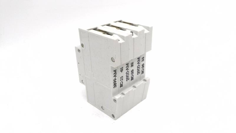 SIEMENS 5SX1-325-7