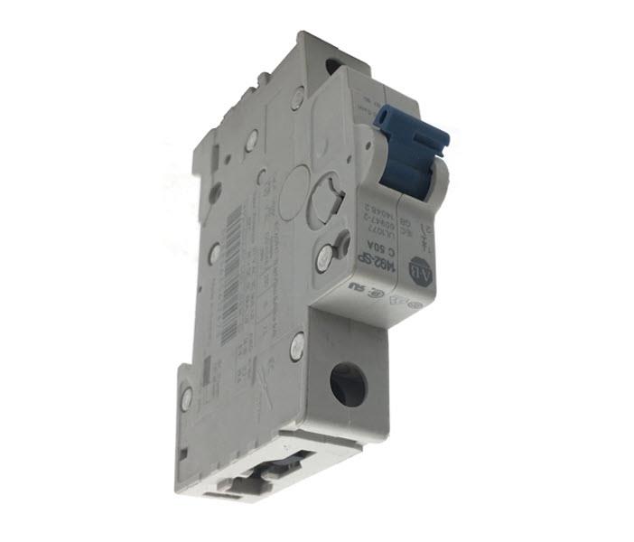 ALLEN BRADLEY 1492-SPM1C500