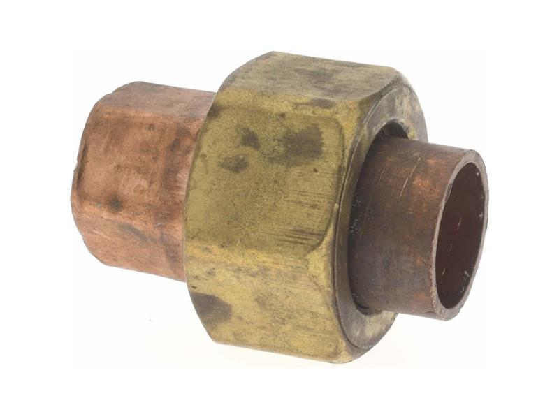 MUELLER INDUSTRIES W 08002