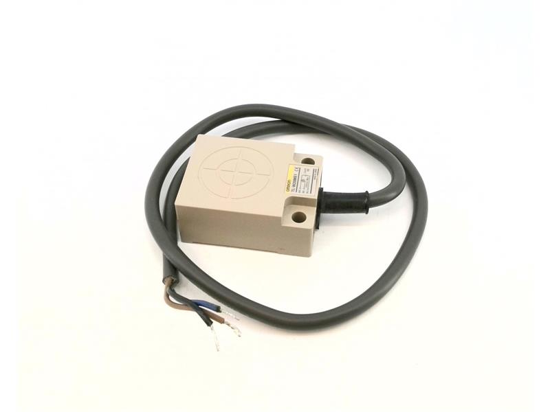 OMRON TL-W20ME1