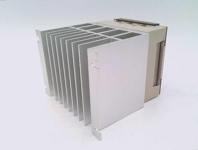 OMRON G3PE-225B-2 DC12-24
