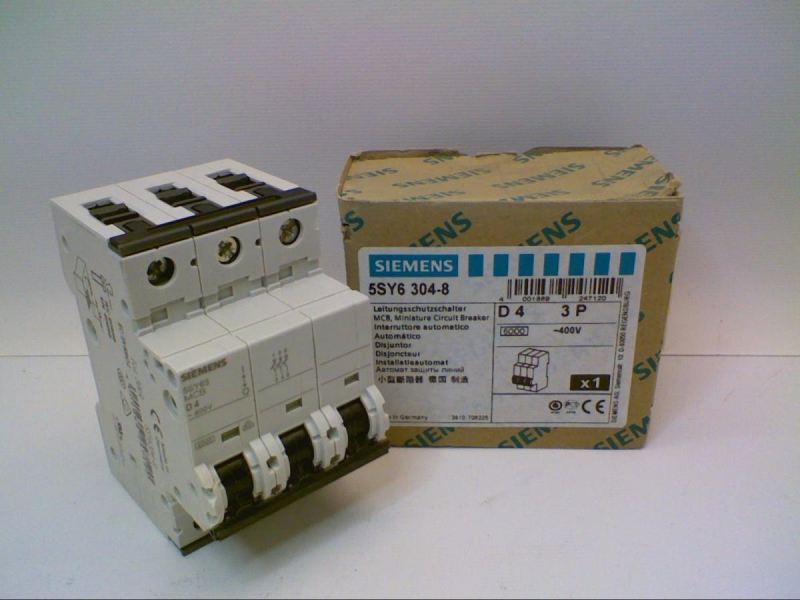 SIEMENS 5SY6-304-8