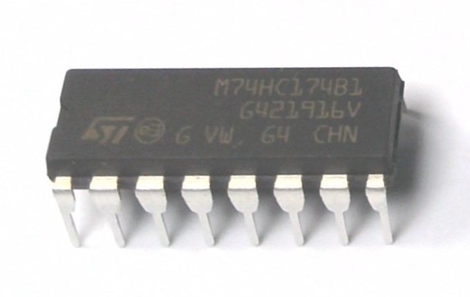 M74HC174B1R par ST MICRO