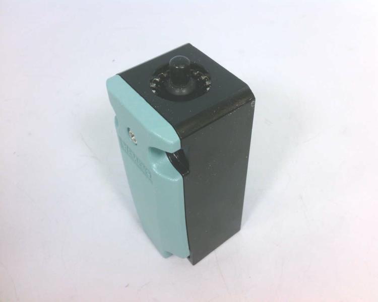 SIEMENS 3SE51120CA00