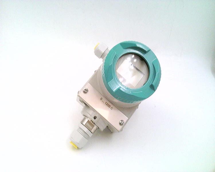 SIEMENS 7NG3136-0AB11-Z Y01+U25