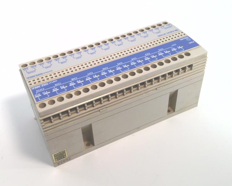 IDEC EB3C-R10D