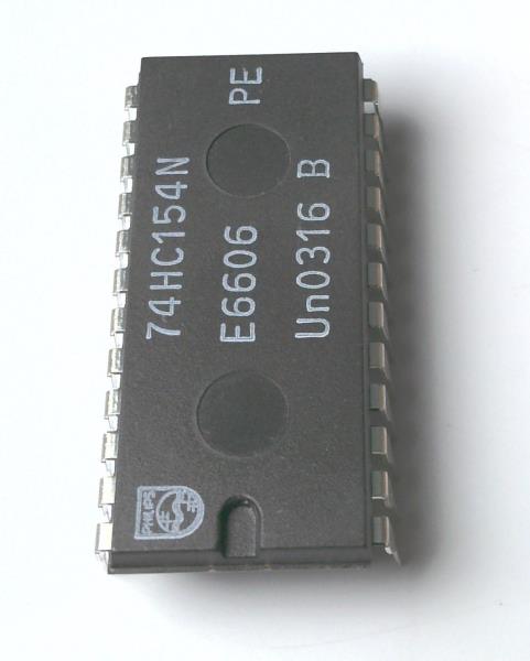 NXP SEMICONDUCTOR 74HC154N,652