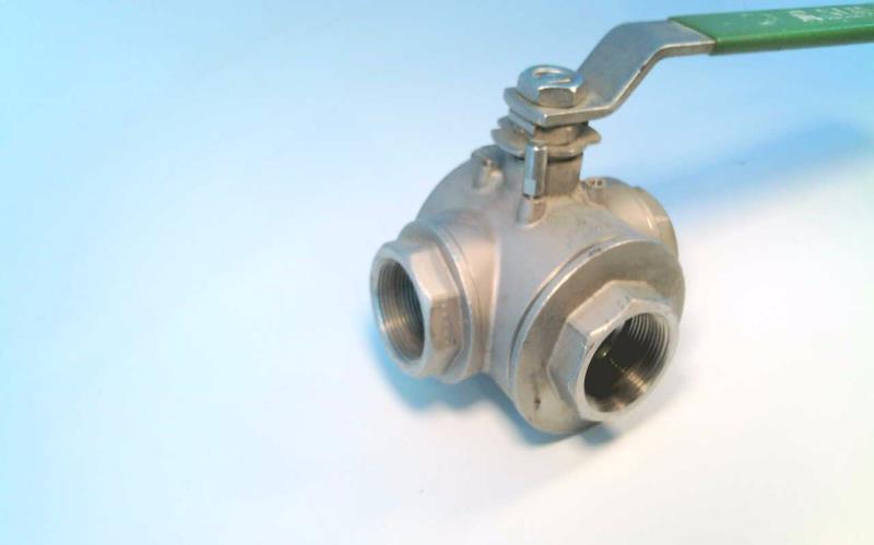 CF8M 1-1/2 Ball Valve by INLINE BALL VALVE
