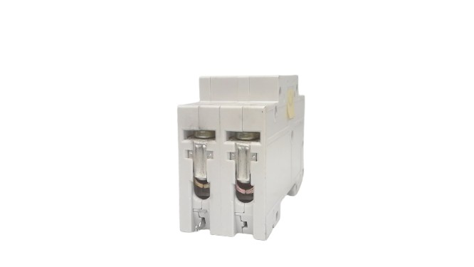 SIEMENS 5SX2204-8
