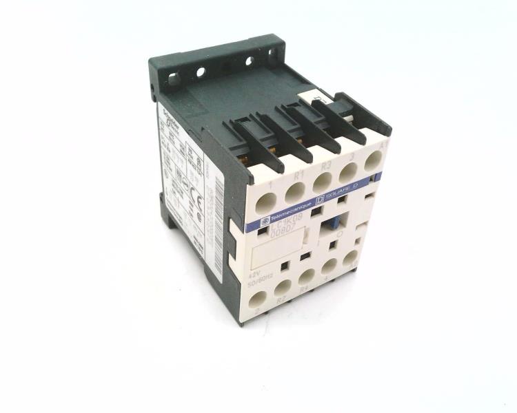 SCHNEIDER ELECTRIC LC1K09008D7