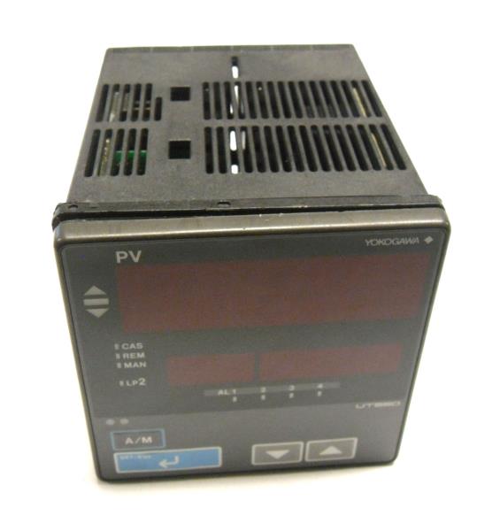 UT550-10 by YOKOGAWA