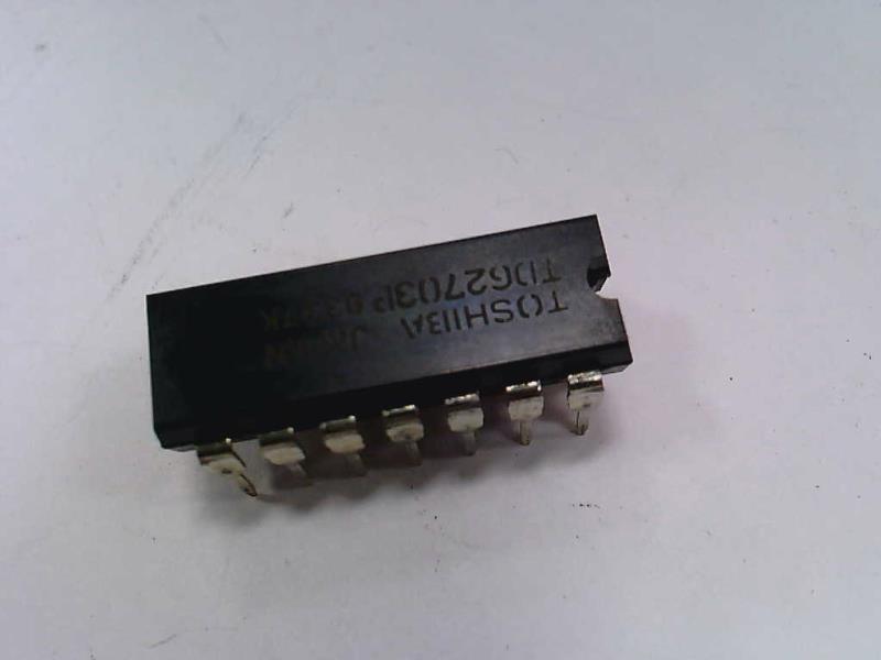 TOSHIBA IC62703P