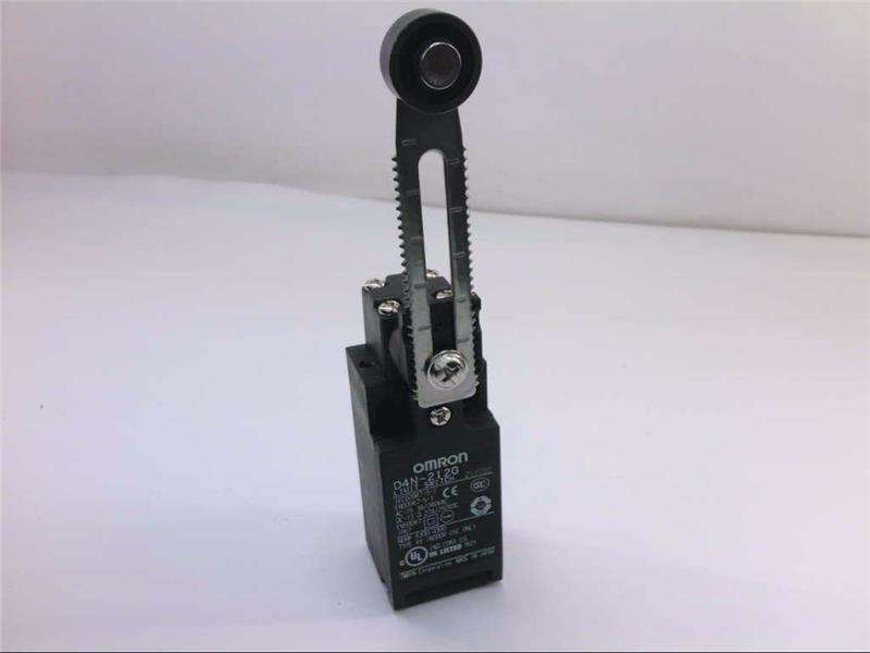 OMRON D4N-212G