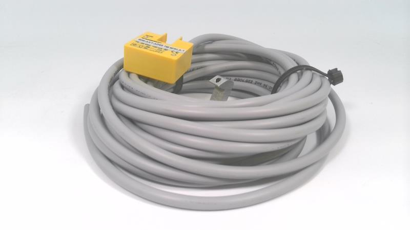 TURCK BIM-AKT-AD4X 7M W/KLA1