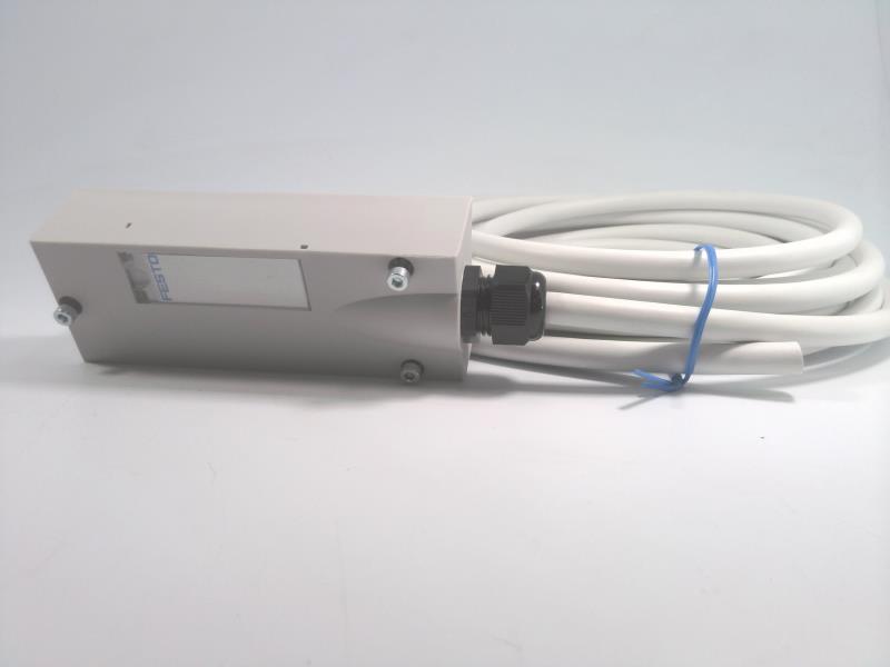 FESTO NEBV-S1W37-E-5-LE26