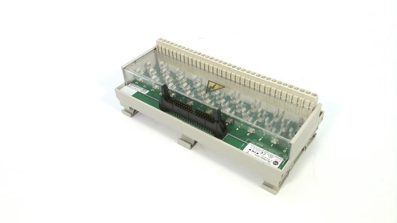 ALLEN BRADLEY 1492-IFM40F-FSA-4