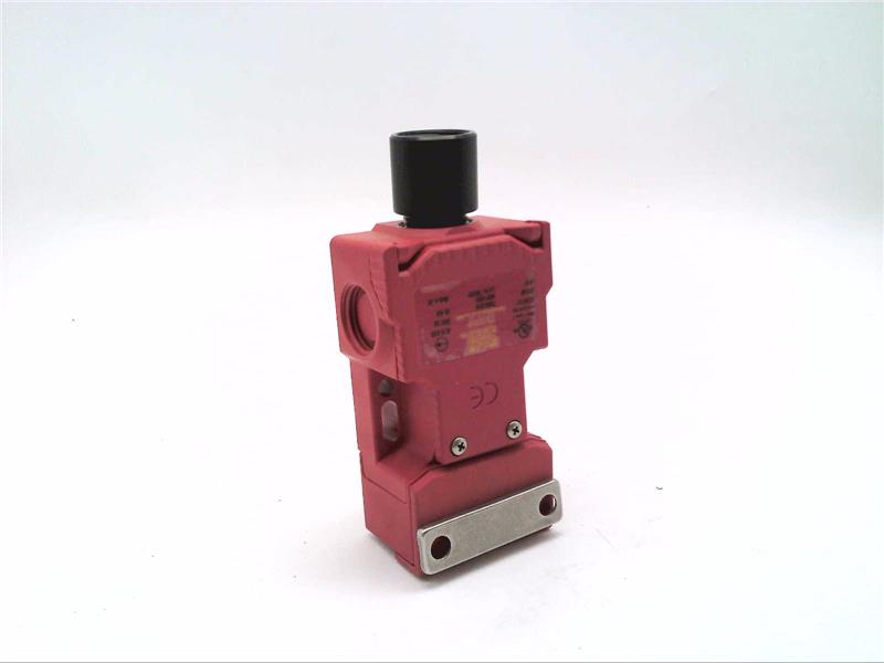 021n T5009-021N Safety Pull Switch by OMRON