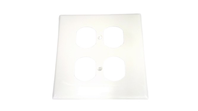 LEVITON R52-PJ82-W