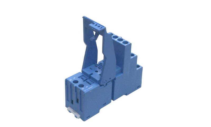 FINDER 94.04.SMA