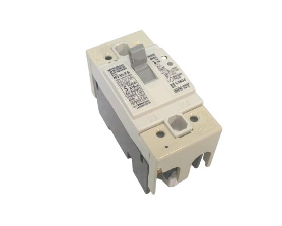 MITSUBISHI NV30-FA 2P 5A 100-200V 15MA