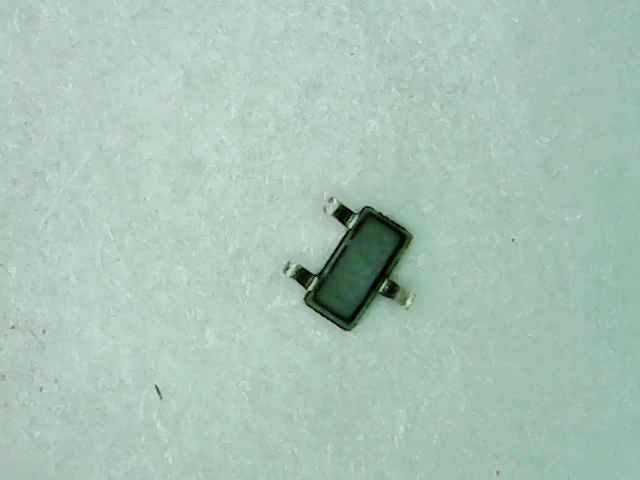 BAV70T-7-F par DIODES INC