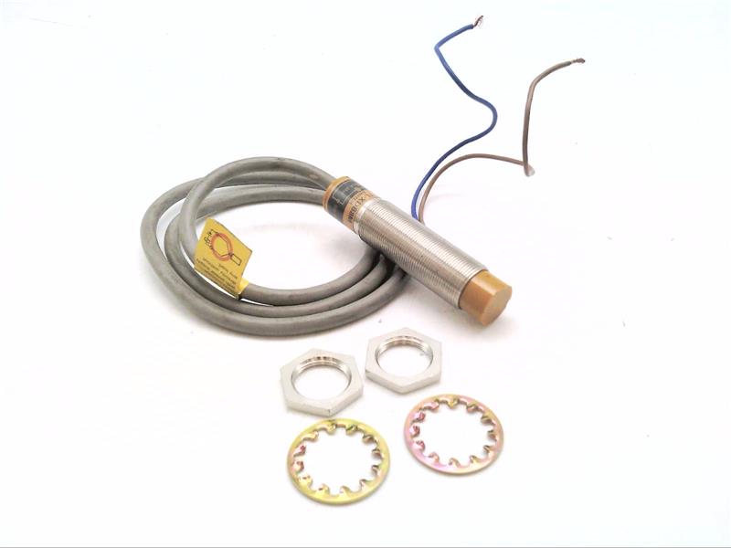 OMRON TL-XDB8M