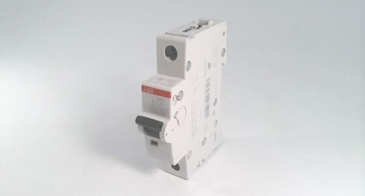 ASEA BROWN BOVERI S201-C13