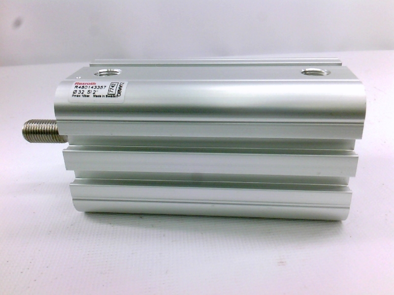 R480143357 par BOSCH