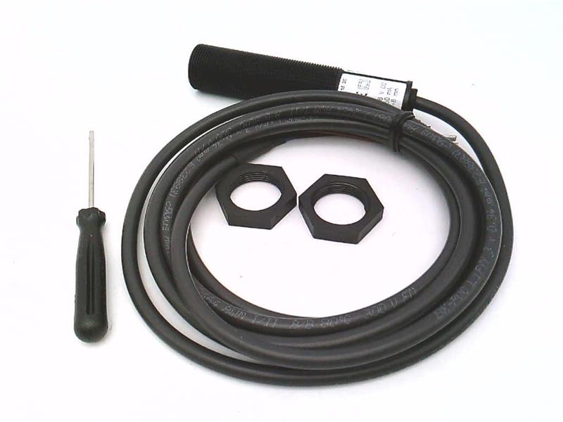BALLUFF BCSM18KM3-PSC80G-BV02