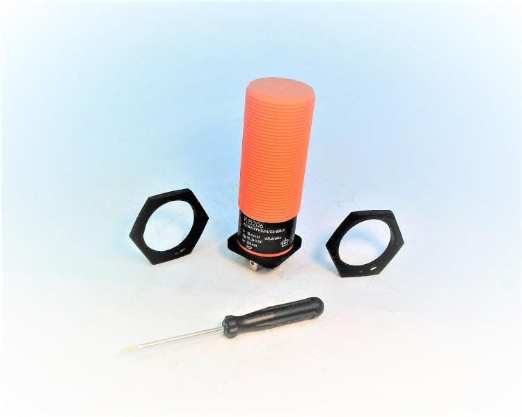 EFECTOR KI-3015-FPKG/NI/SS-000-K-KI5206