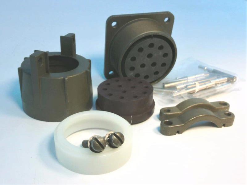 10-584194-323 por AMPHENOL