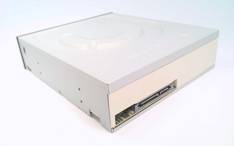 PLEXTOR PX-L890SA